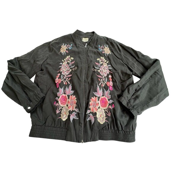 A. Moss size Large embroidered floral Black bomber jacket lyocell EUC - Picture 4 of 11